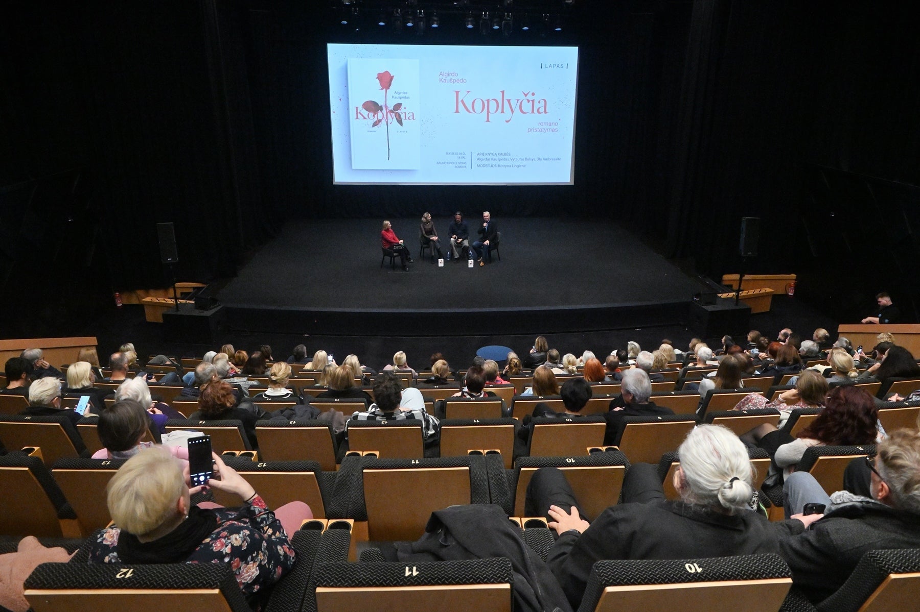 Algirdas Kaušpėdas: „Užaugo nauja karta, kurie nieko nevynioja į vatą“!